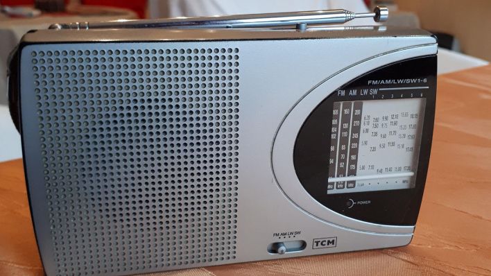 Radio von Falck Bell aus Frankfurt (O.), Bild: Falck Bell