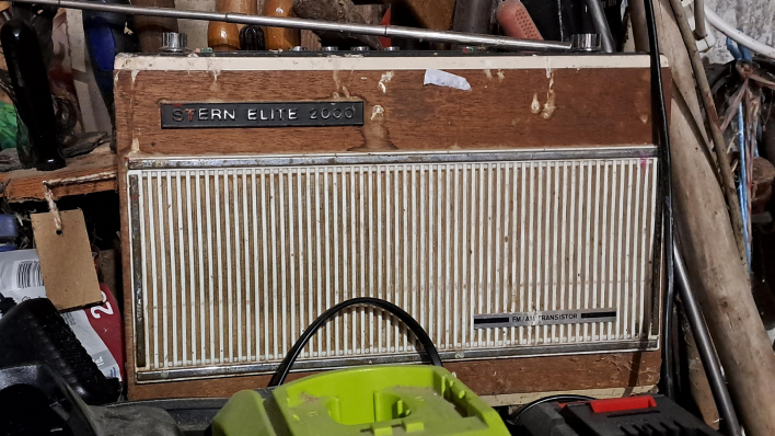 Altes Radio von Frank Kläring aus Schwarzwasser