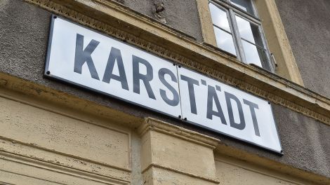 Karstädt ist direkt dem RE2 per Bahn erreichbar. Das alte Bahnhofsgebäude wird aber nicht mehr genutzt, Bild: Antenne Brandenburg/Björn Haase-Wendt