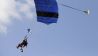 Fallschirm-Tandemsprung Flugplatz Fehrbellin, Bild: imago images/M. Popow