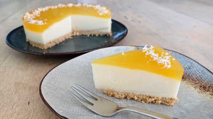 Pina Colada-Torte für Tim Bendzko, Bild: Antenne Brandenburg