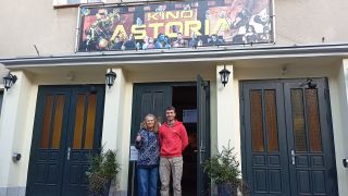 Kinobetreiber und Interviewpartner Viola und Neiden Terziska - 100Jahre Kino Astoria in Wittstock, Foto: Britta Streiter, Antenne Brandenburg
