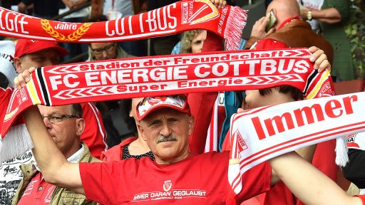 Spiel von Energie Cottbus im Stadion der Freundschaft, Bild: dpa/Bernd Settnik