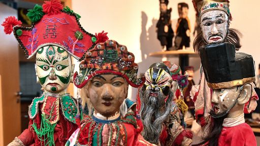 Handspielpuppen aus Asien im Kreismuseum in Bad Liebenwerda, Bild: dpa/Patrick Pleul