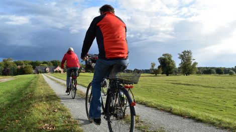 Die Gemeinde Lenzerwische lässt sich am besten per Fahrrad entdecken. Zum Beispiel auf der rund 27 Kilometer langen „Lenzerwische-Tour“, die von Lenzen über Mödlich und Wootz führt, Bild: Antenne Brandenburg / Björn Haase-Wendt