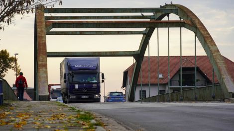 Die historische Stabbogenbrücke…, Bild: Antenne Brandenburg / Fred Pilarski