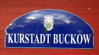 Emaille-Schild Kurstadt Buckow, Foto: K. Marx