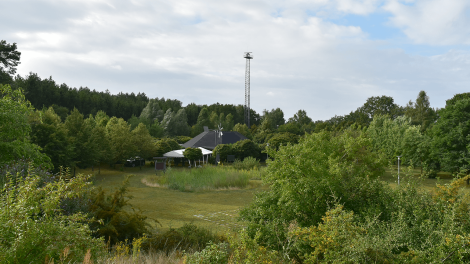 Wissenwertes rund um die Wälder gibt es im Waldlehrpark im Ortsteil Groß Woltersdorf. Die große Schutzhütte kann auch für Veranstaltungen genutzt werden., Foto: Björn Haase-Wendt, Antenne Brandenburg