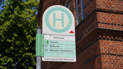 Pritzerbe Bushaltestelle, Bild: Antenne Brandenburg/Christofer Hameister