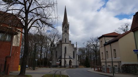 Die Kalkberger Kirche liegt im Herzen der Gemeinde und ist ein Symbol des Ortes. Gebaut wurde sie - natürlich - aus Rüdersdorfer Kalk, Foto: Antenne Brandenburg/Eva Kirchner-Rätsch