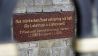Inschrift an der Liebesquelle in Woltersdorf, Bild: Antenne Brandenburg/Fred Pilarski