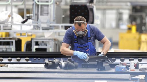 Fertigungshalle bei Bombardier Hennigsdorf, Bild: imago images