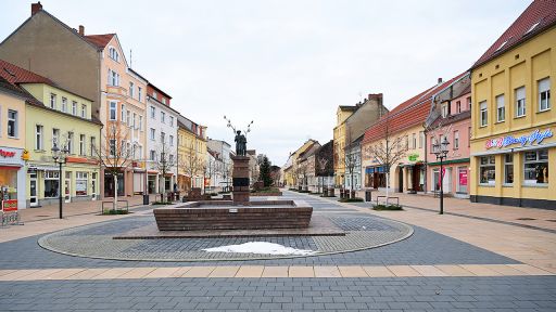 Fußgänger-Boulevard Breite Straße in Luckenwalde, Bild: dpa/Sören Stache