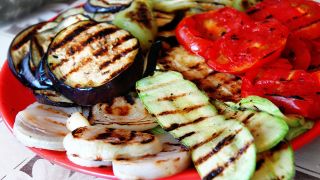Gegrilltes Gemüse, Foto: Colourbox, Julija Sapic