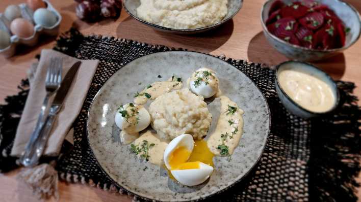 Kartoffel-Topinambur-Püree mit Senfeiern, Foto: Olaf Kosert