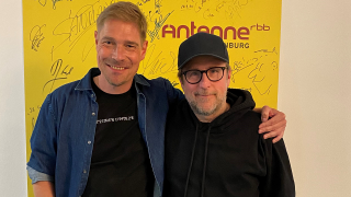 Bjarne Mädel bei Antenne Brandenburg mit Sebastian Oswald