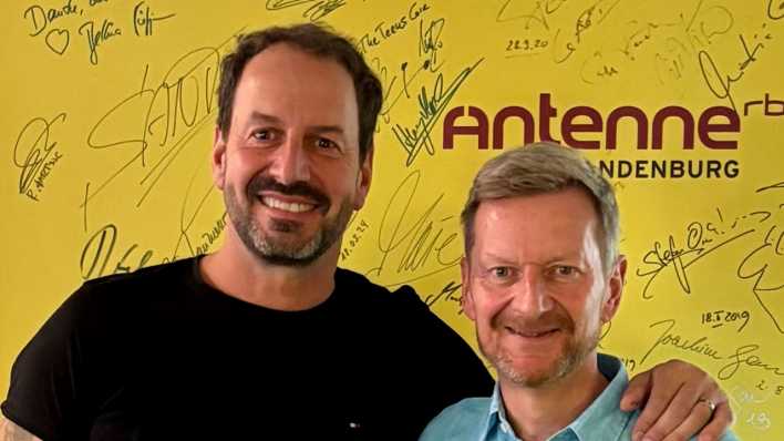 Michael Kessler zu Gast bei Antenne-Moderator René Hausmann, Bild: Antenne Brandenburg / René Hausmann