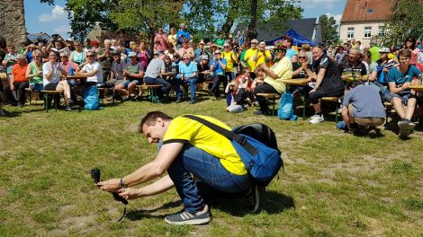Antenne-Reporter Stefan Oberwalleney in Aktion