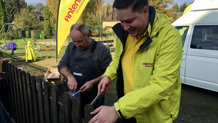 Moderator Eric im Einsatz in Neu Zauche, Bild: Antenne Brandenburg