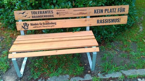 Toleranzbank in Crinitz, Bild: René Kamenz aus Finsterwalde