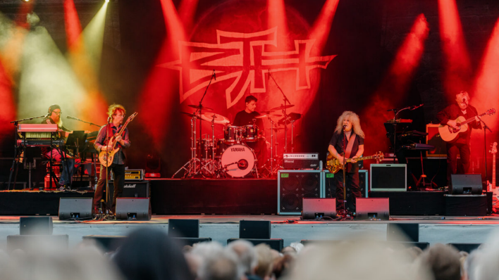 Barclay James Harvest live in Berlin Barclay James Harvest live in Berlin