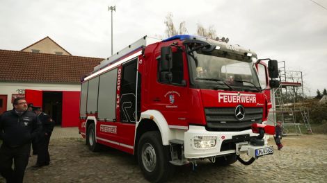Neue Feuerwehr für Boitzenburg aus Solarpark Geldern